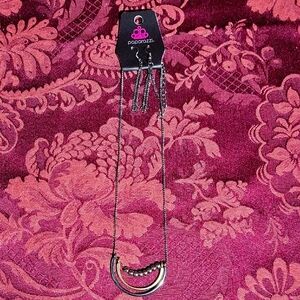 Paparazzi Artifical Arches Black Necklace with Gold Accents & Earrings